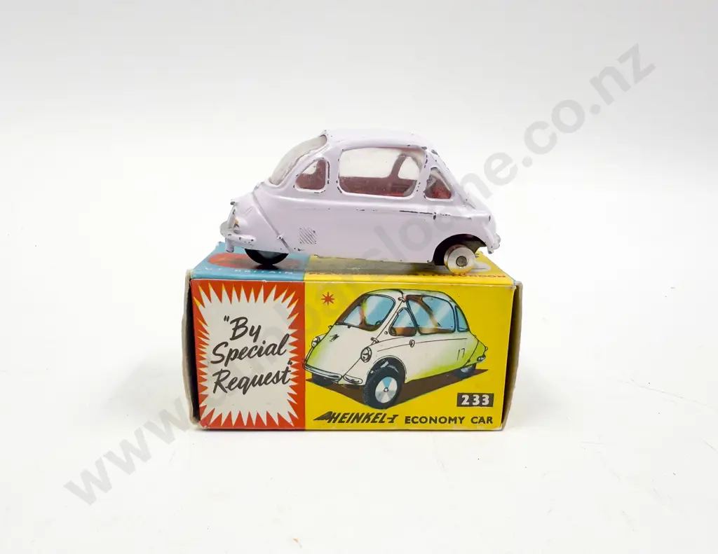 Corgi Boxed 233 Heinkel I Economy Car playworn Image 1++