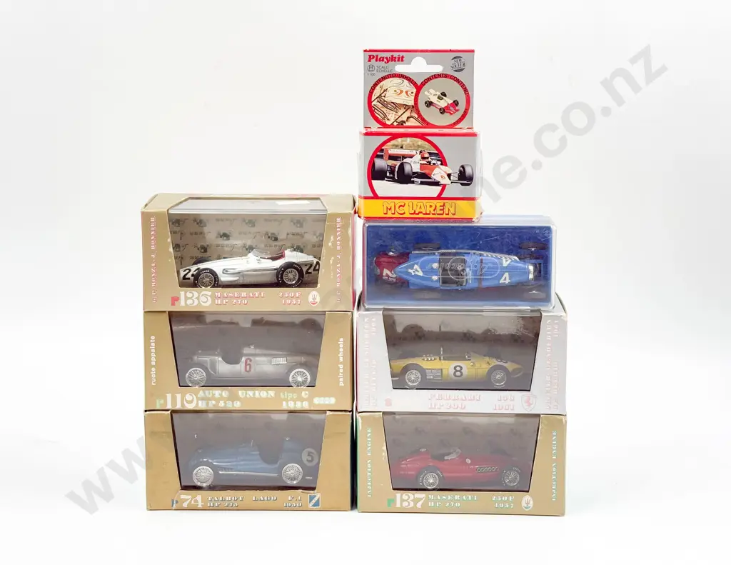 Five Boxed Brumm Vintage Racing Car Models and two unboxed (faults) Playkit McLaren Image 1++