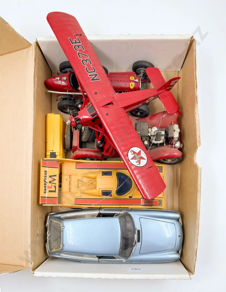 Collection Five Unboxed Models Image 1++