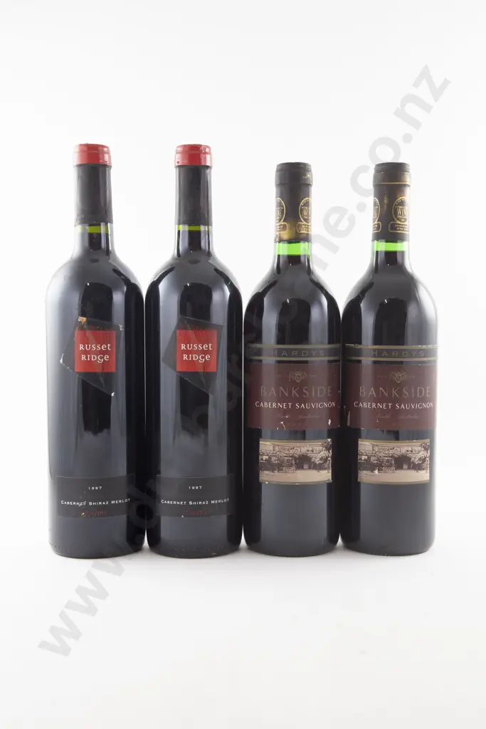 4 Bottles Assorted Australian Red Image 1++