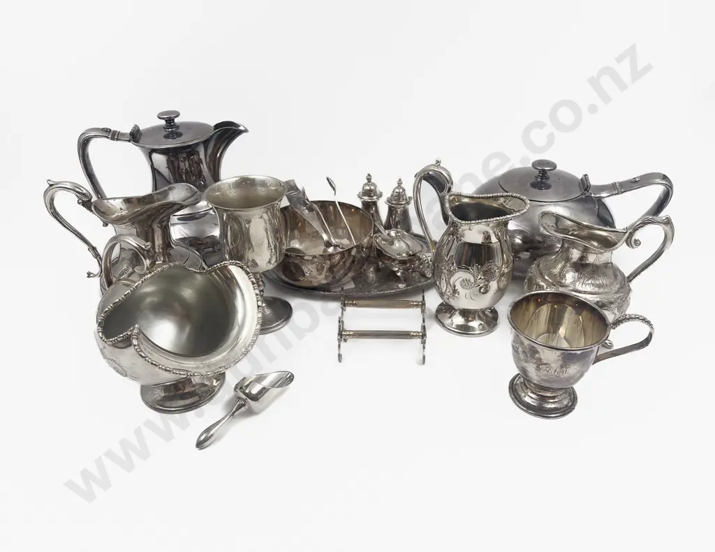 Selection Assorted Silver Plate with 3pce condiment set and knife rests Image 1++