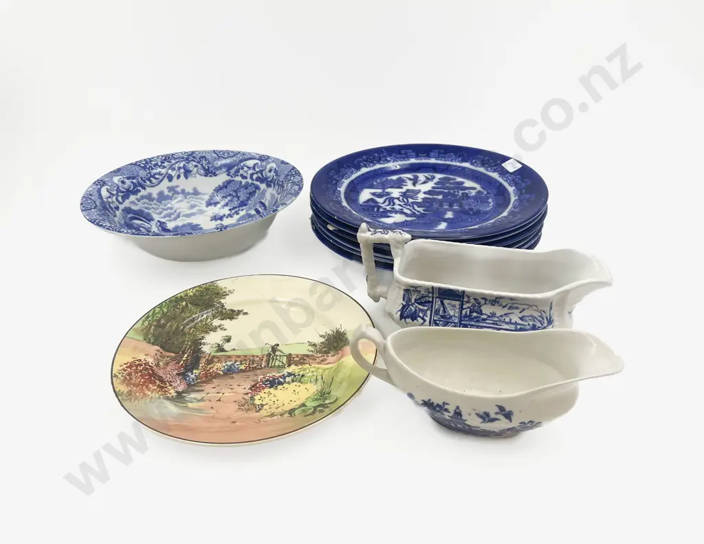 Qty of Assorted Vintage Blue and White China Etc Image 1++
