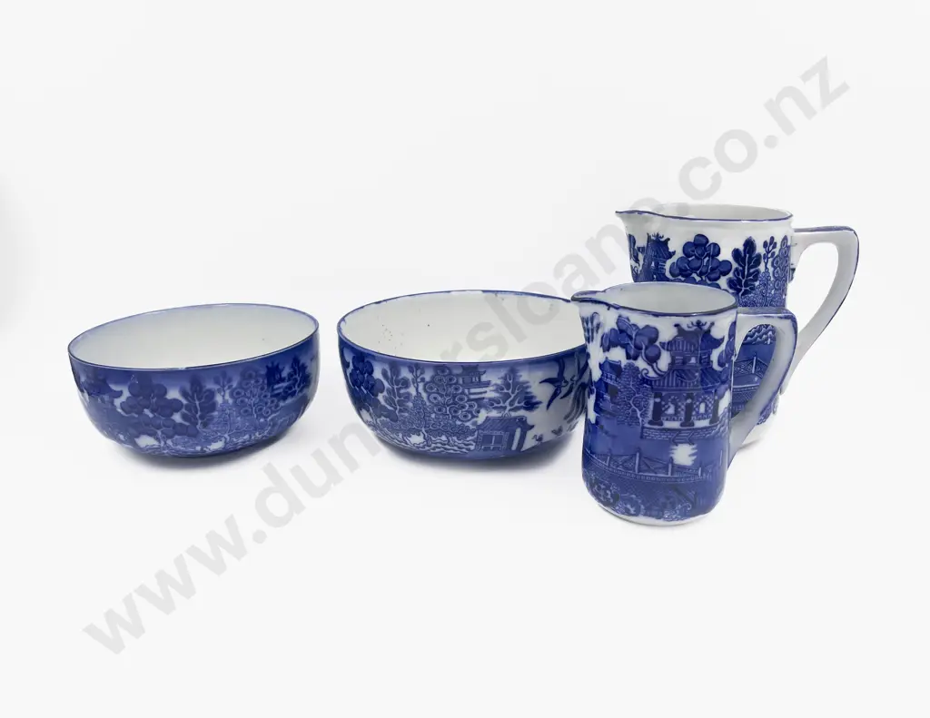 Four Pieces of Blue and White China Image 1++