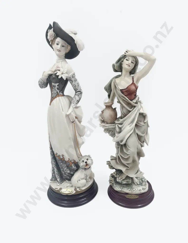 Two Giuseppe Armani Figures Image 1++