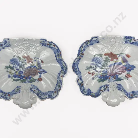 Pair of Mason's Fancy China Dishes