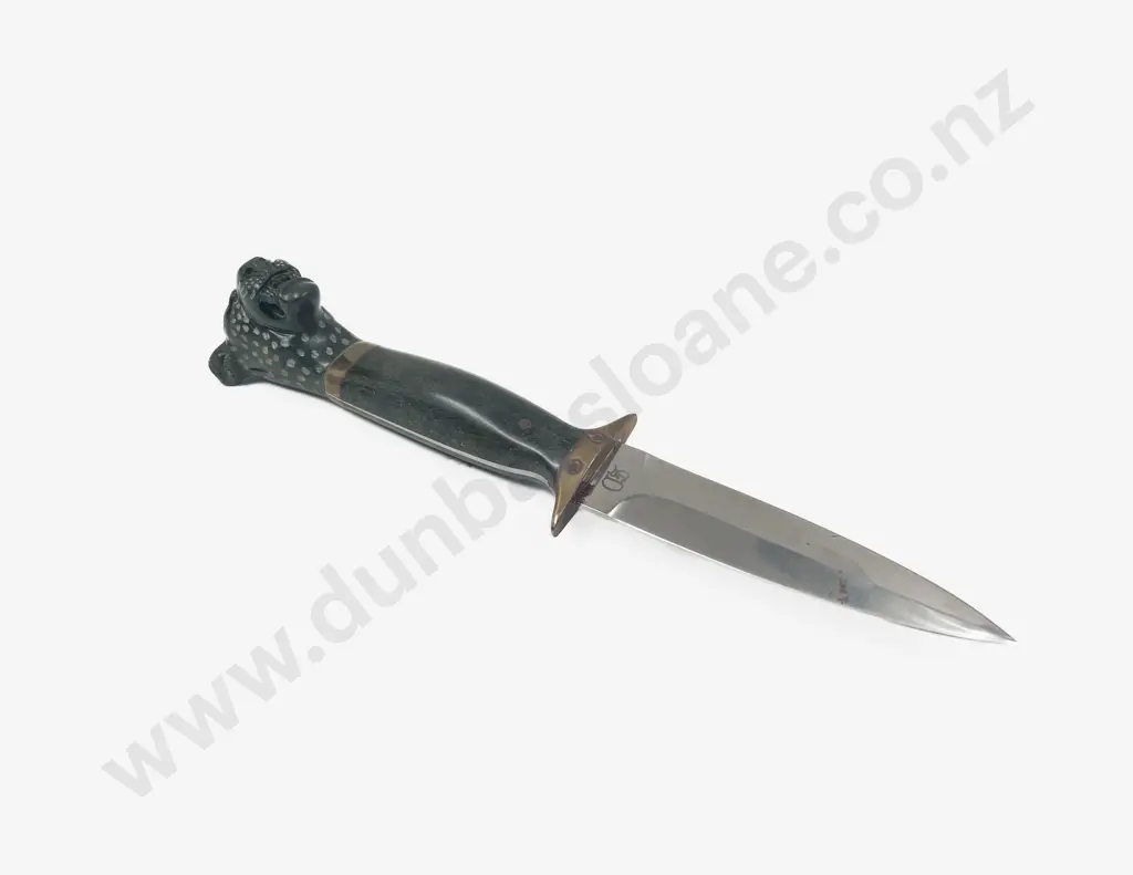 Verdite Handled Leopard Figure Dagger Image 1++