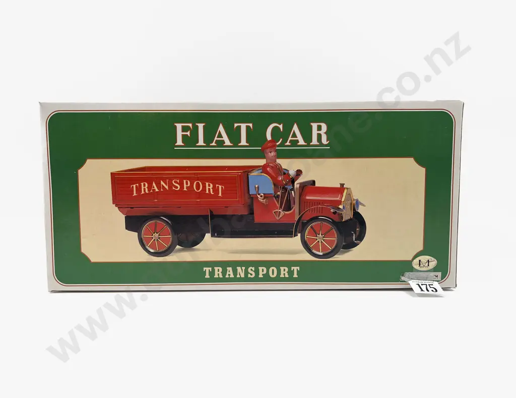 Boxed Made in China Tin Plate Fiat Car Transport Image 1++
