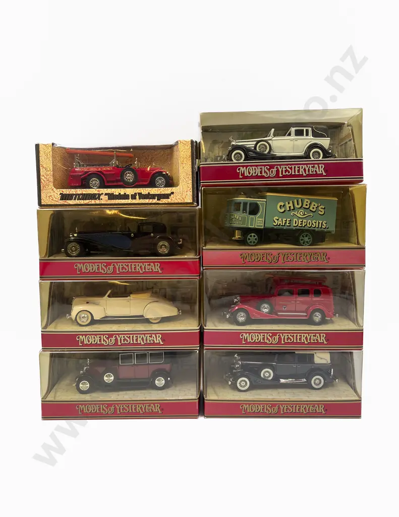Seven Pictorial Background Boxed Models of Yesteryear plus Other Image 1++