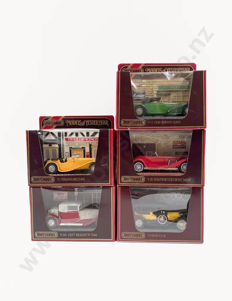 Five Display Background Boxed Models of Yesteryear Image 1++
