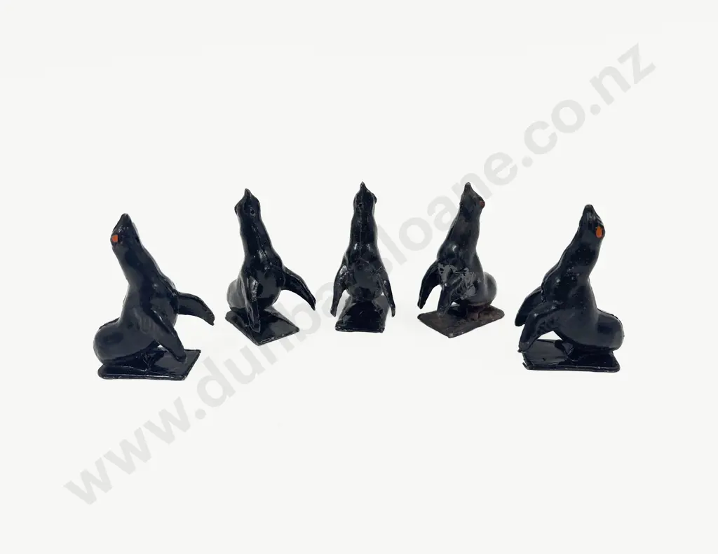 Retail Quantity of Seal Lead Figures Image 1++