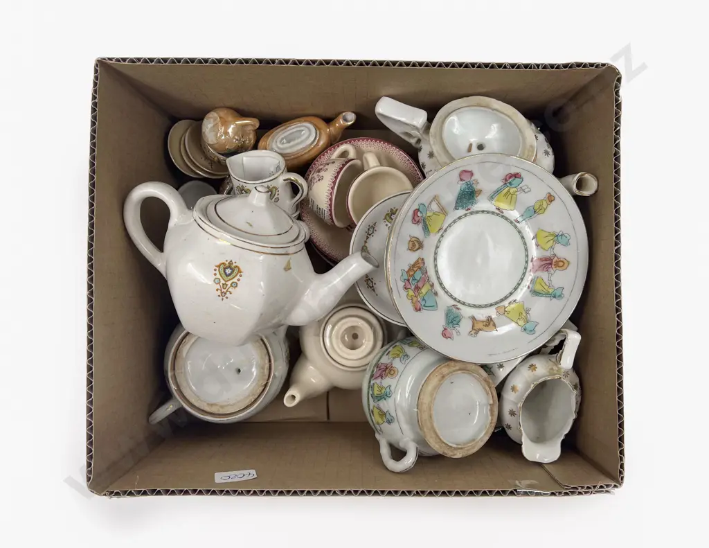 Collection Assorted Nursery Tea Sets Image 1++
