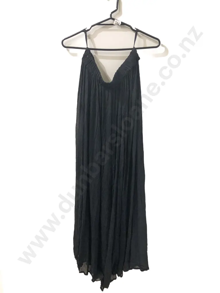 Vintage Made in NZ Klassy's Raw Black Silk Tailed Jacket & Skirt Image 1++