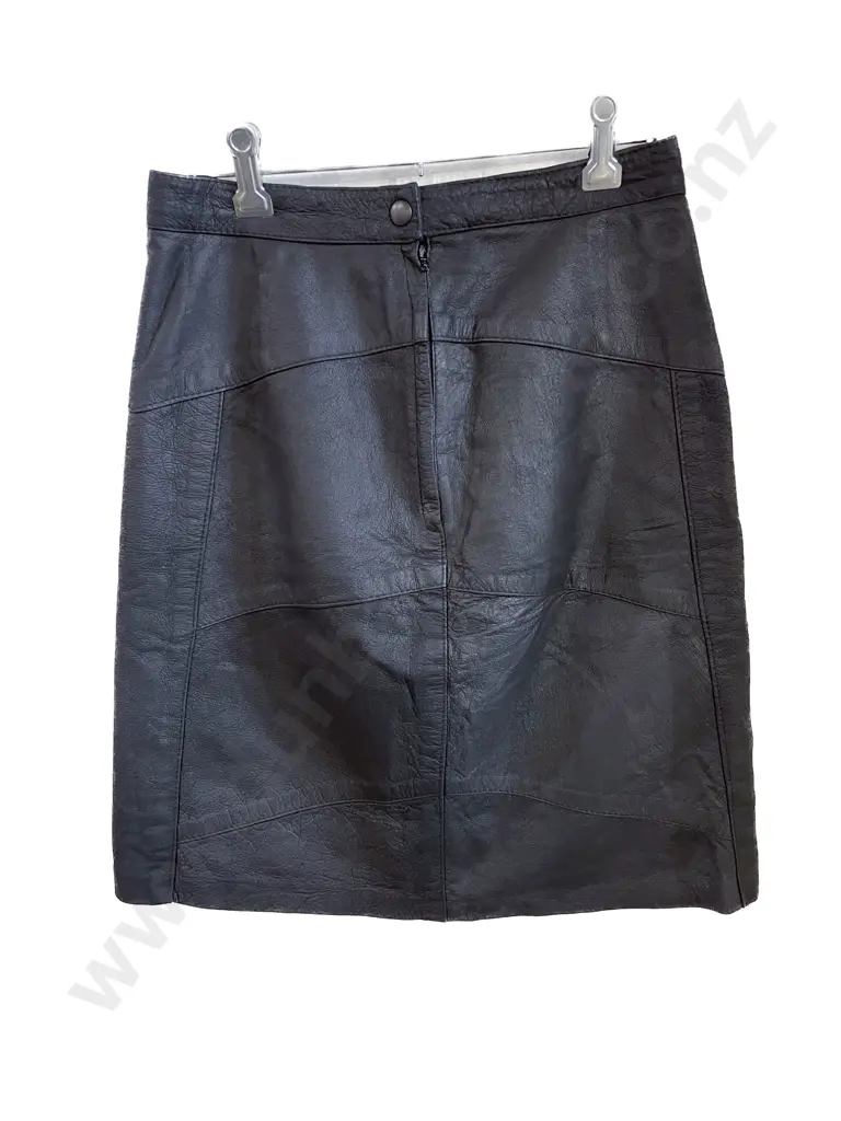 Made in NZ Deep Skin Size 14 Skirt & Other Image 1++