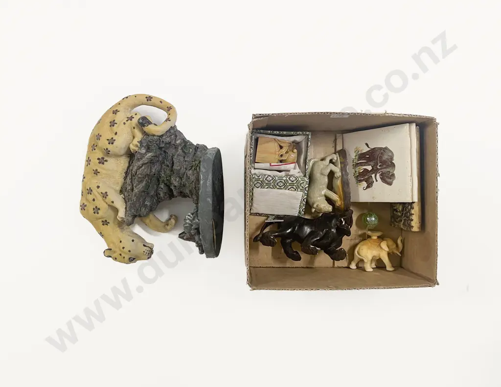 Quantity of Assorted Animal Ornaments etc Image 1++