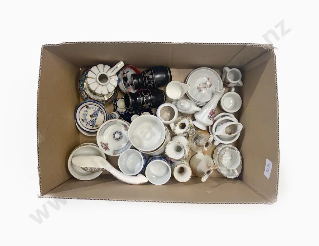 Box of Assorted China Miniatures Image 1++