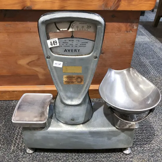 Vintage Avery Scale