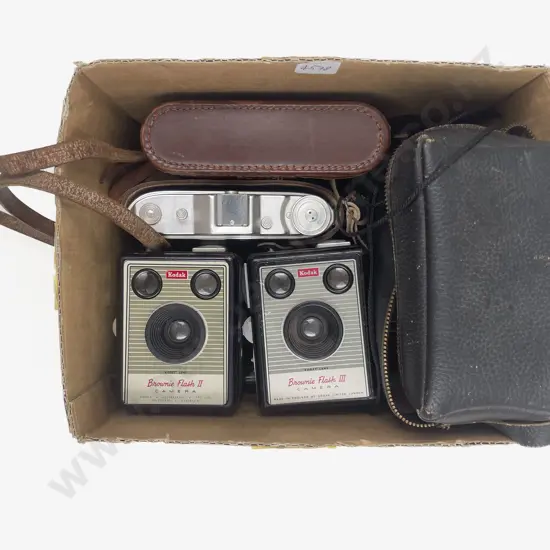 Box of Assorted Vintage Cameras including Box Brownies
