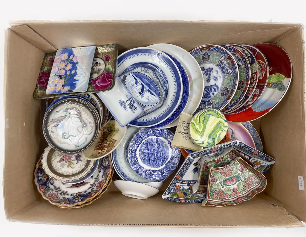 Box of Assorted China Image 1++