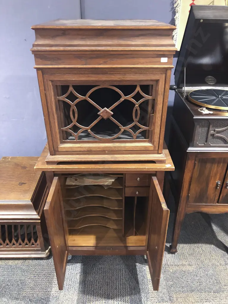 His Masters Voice Gramophone together with Oak Record Cabinet with Fitting Interior Image 1++