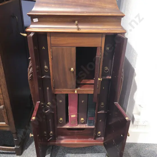 Victrola Floor Standing Gramophone with Fitted Interior Record Cabinet to Base