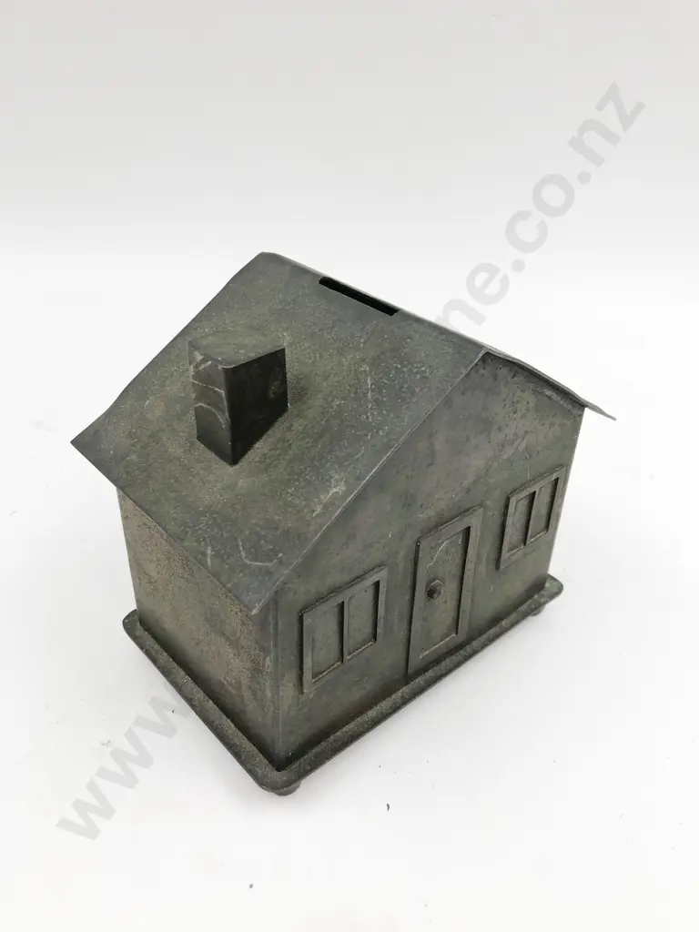 Vintage Metal House Form Money Bank Image 1++