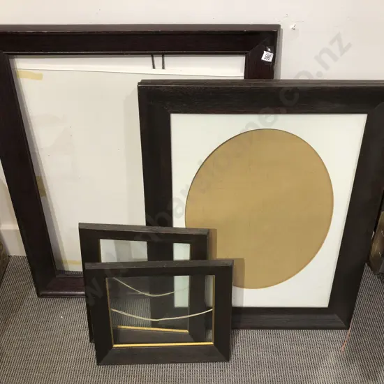 Five Assorted Vintage Frames