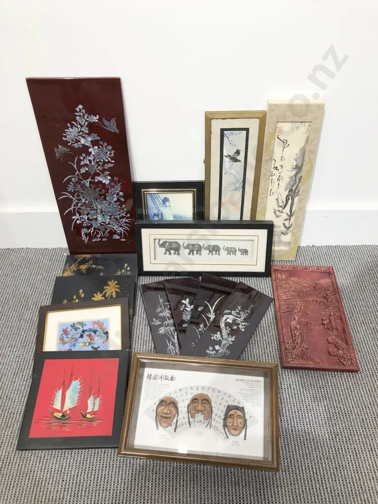 Box of Assorted Lacquered Panels and Artworks etc Image 1++