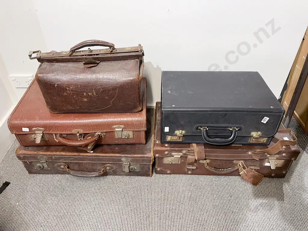 Three Vintage Leather Suitcases With Gladstone Bag and Other Image 1++