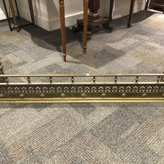 Vict Brass Fender