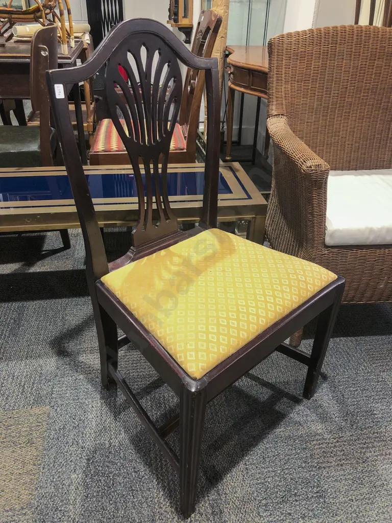 Antique Style Mahogany Dining Chair Image 1++