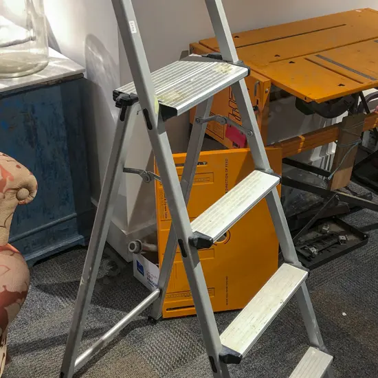 Modern Ladder