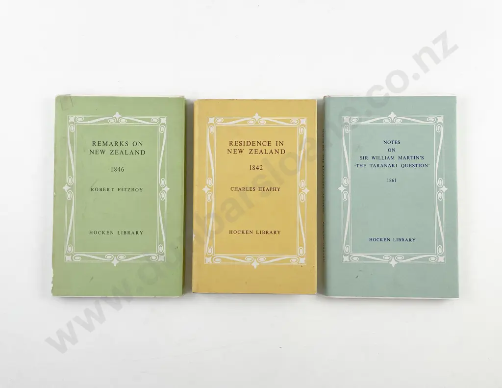 3 Hocken Library Facsimile Books Image 1++