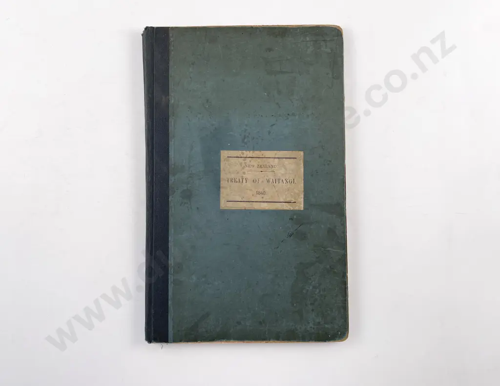 (-) Fac-similes of the Declaration Of Independence and the Treaty Of Waitangi Image 1++