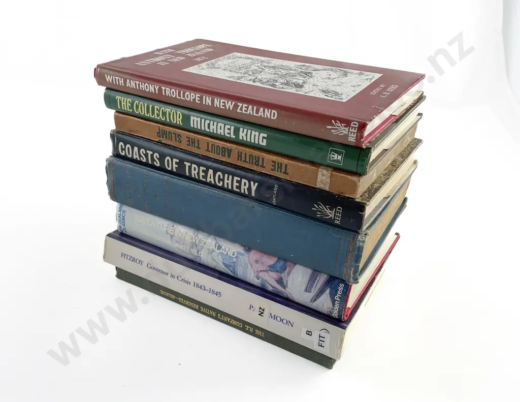 8 NZ Biographical & Historical Titles Image 1++