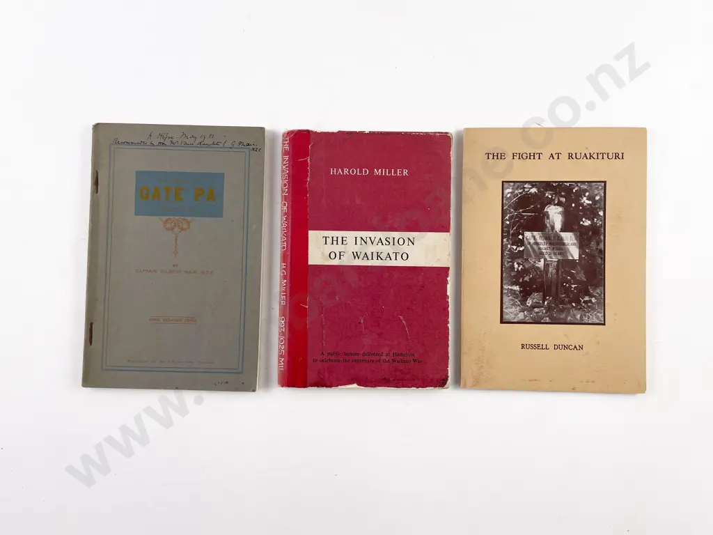 3 Booklets On The Maori Image 1++