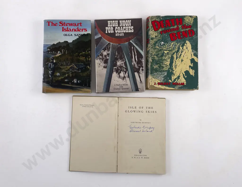 4 South Island Volumes Image 1++