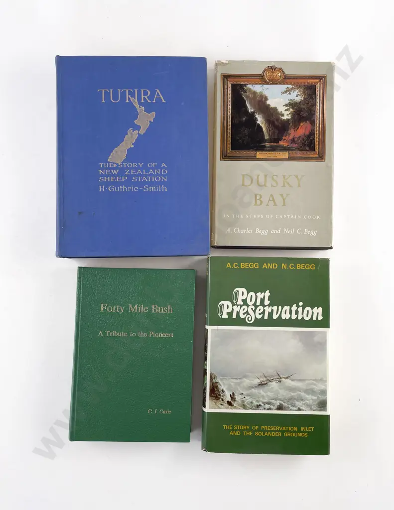 4 NZ Topographical Volumes Image 1++