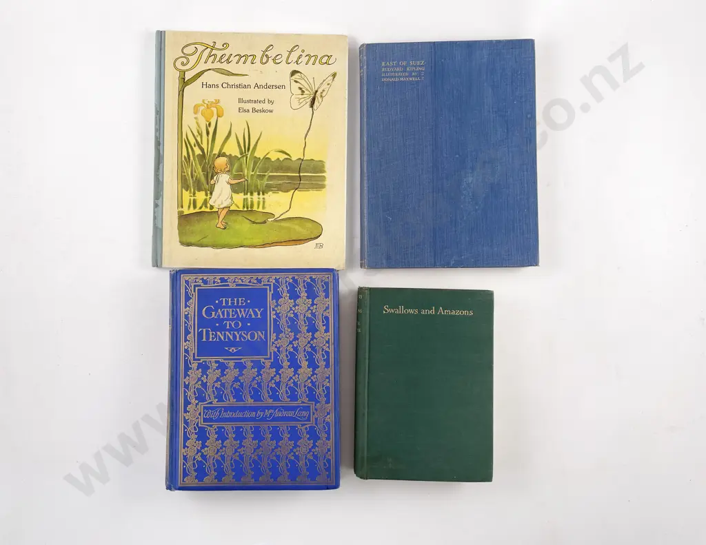 4 Childrens Classics Image 1++