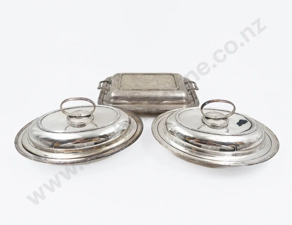 Manawatu A&PA 1920 Plated Tureen together with two S/P Entree Dishes Image 1++