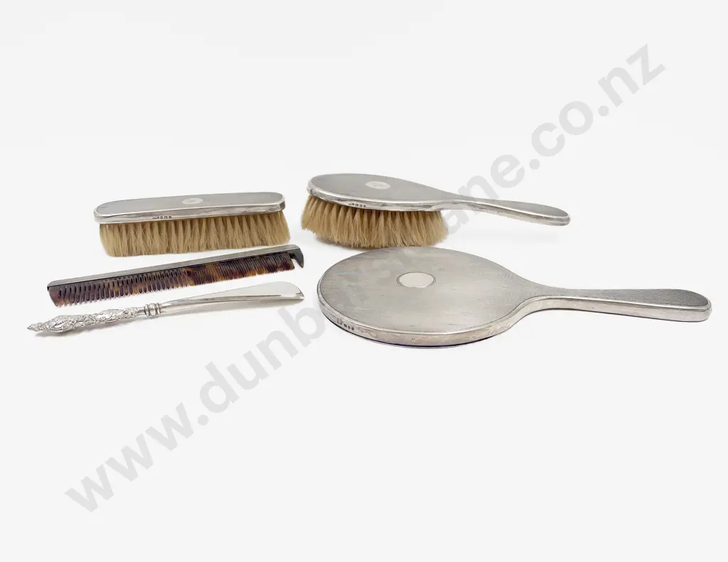 4pce S/S Dressing Table Set & S/S Handled Shoe Horn Image 1++