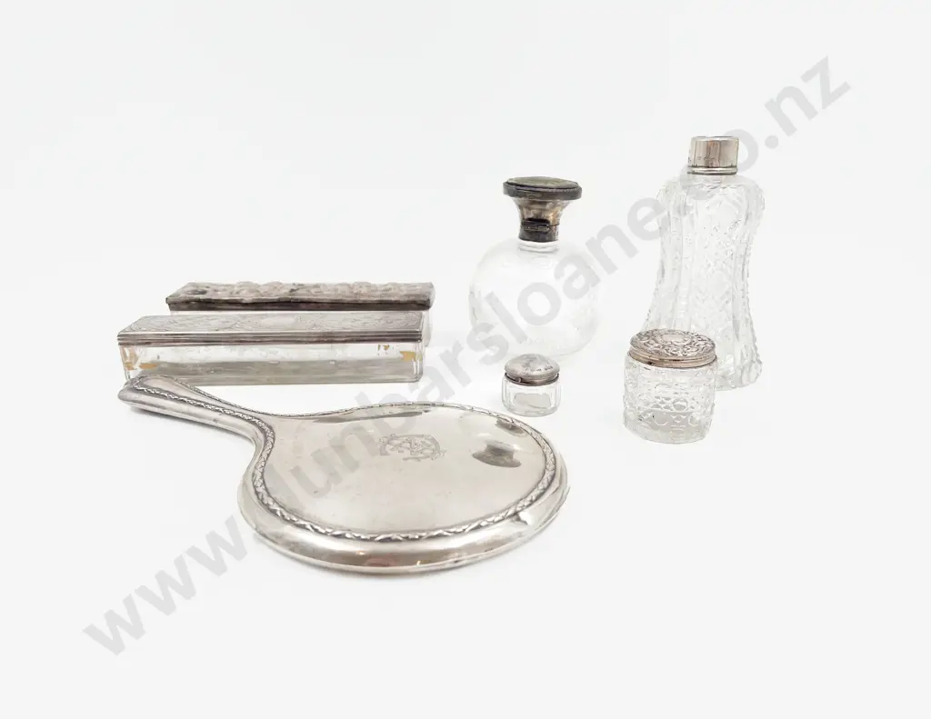 Quantity of Assorted S/S Including Hand Mirror Image 1++