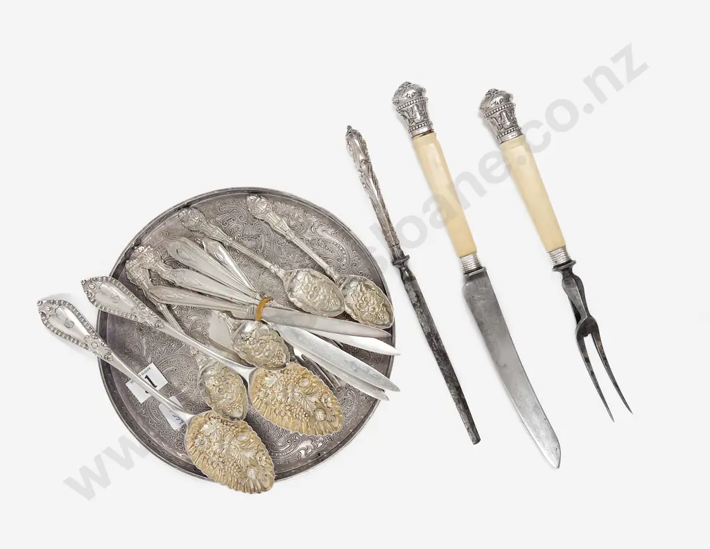 Quantity of Assorted S/P Including Berry Spoons Image 1++