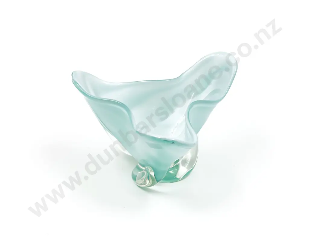 Hineri Art Glass Vase Image 1++