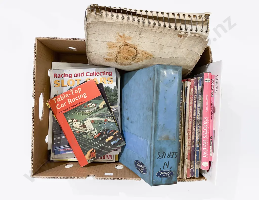Box of Assorted Vintage Vehicle Related Magazines Image 1++