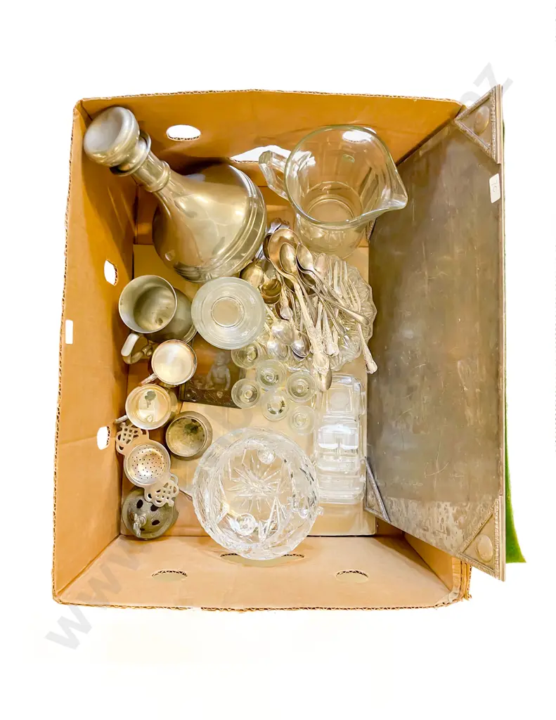 Quantity of Assorted Glassware & Cutlery etc Image 1++