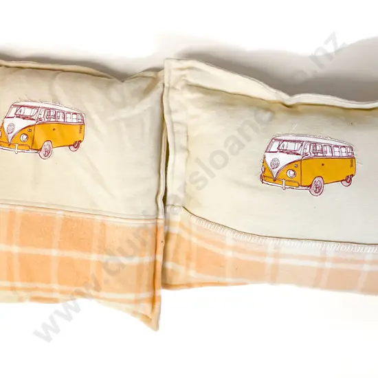 Box of Assorted Linens etc