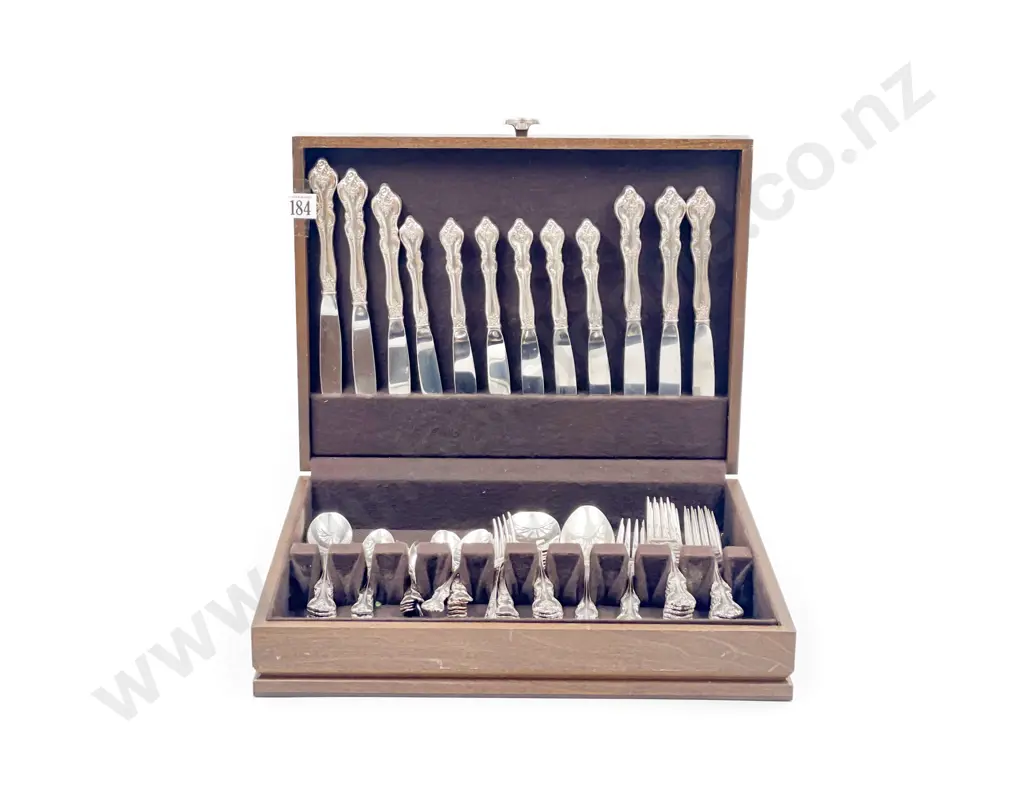 Quantity of Assorted Boxed Cutlery together with Four Double Struck Kings Pattern Items Image 1++