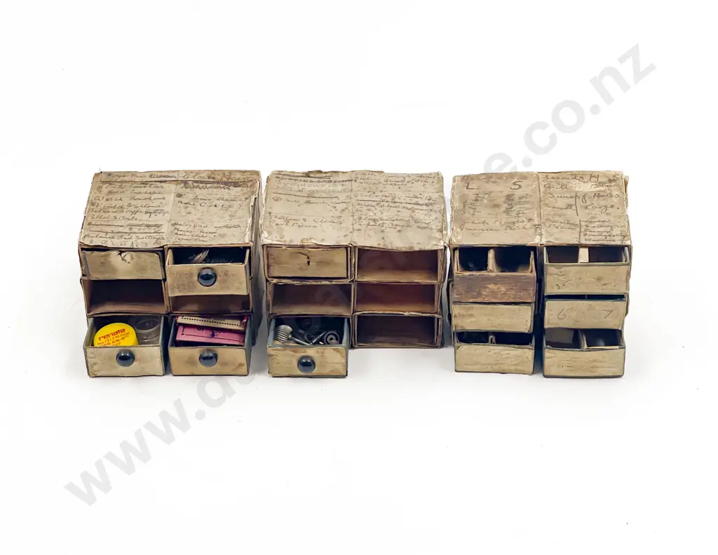 Quantity Watchmaker's Parts Image 1++
