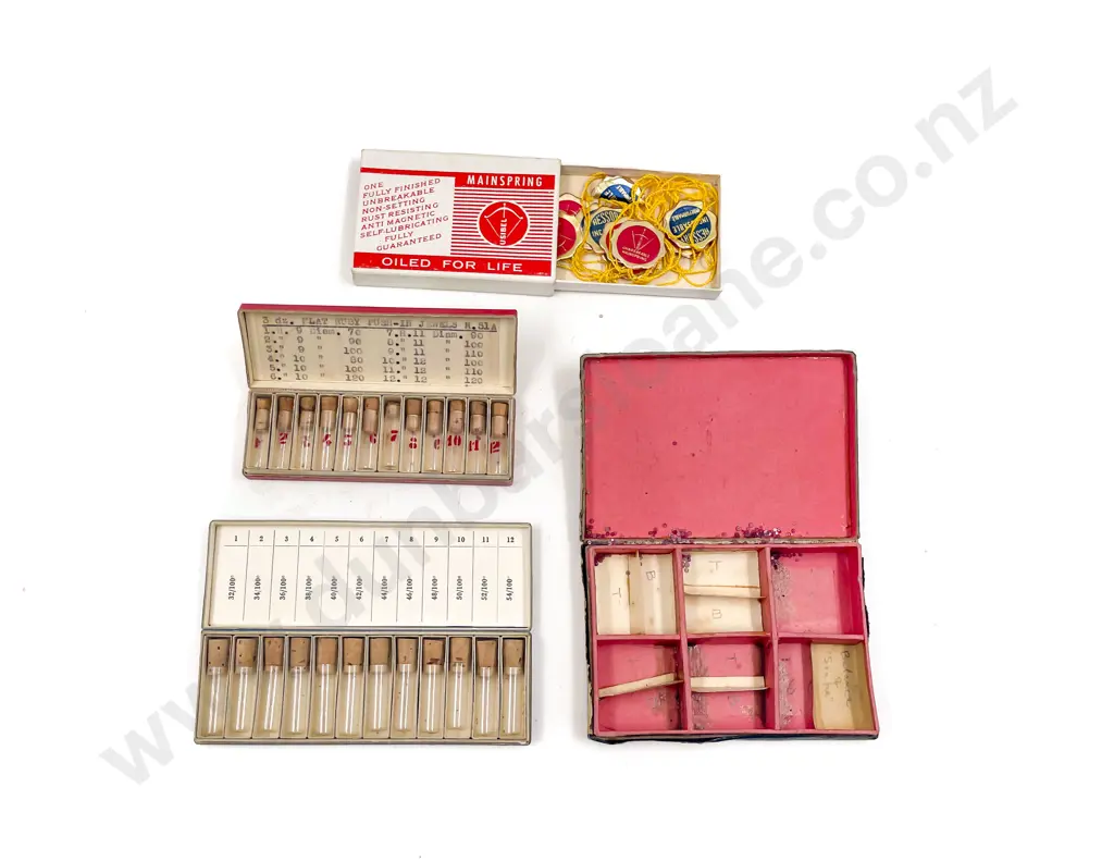 Quantity Watchmaker's Parts Image 1++