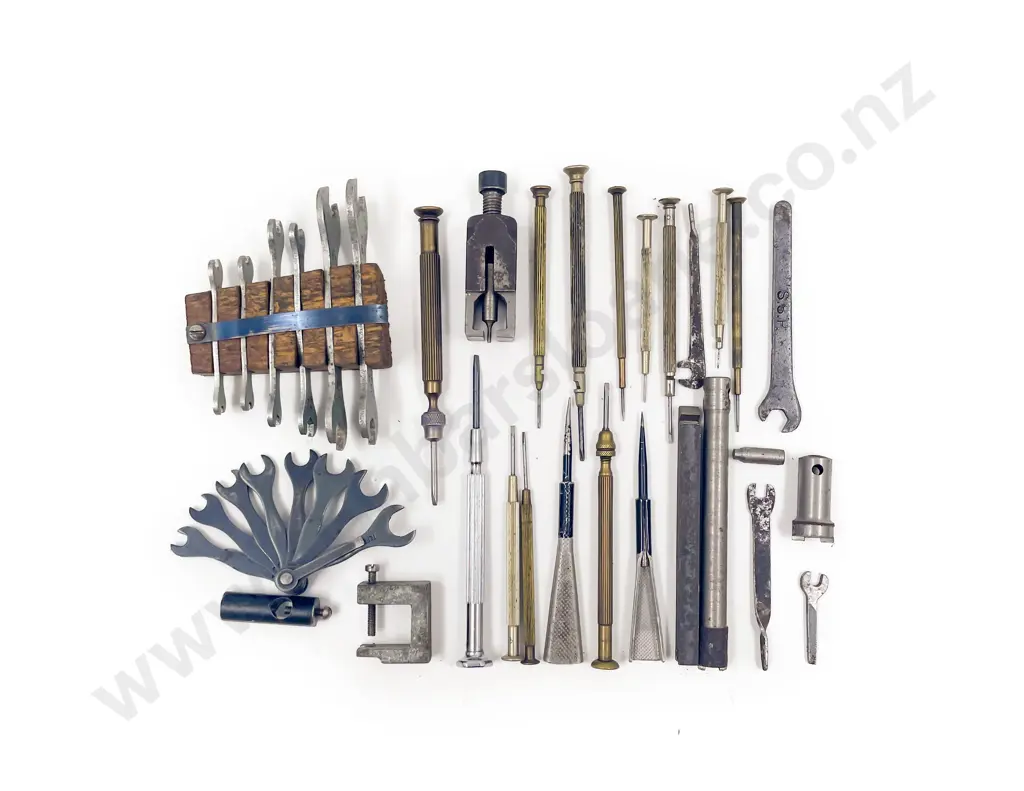 Vintage Jeweller's Watchmakers Tools Image 1++